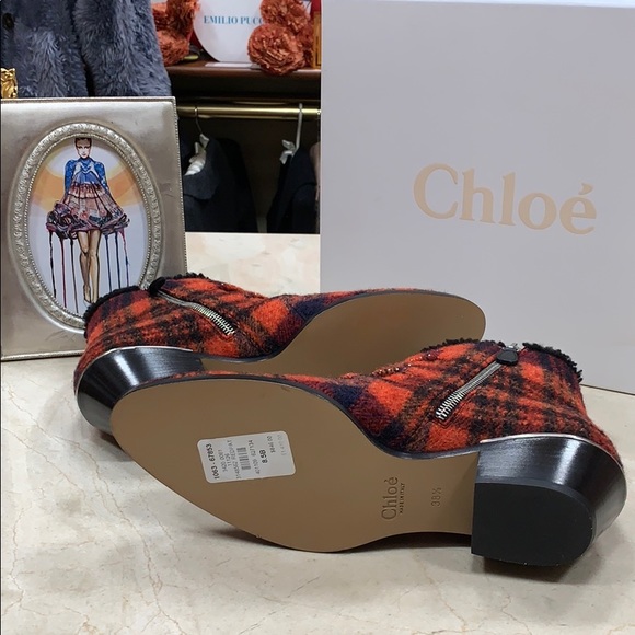 HOST PIC CHLOE SUSANNA WOOL TARTAN AND SHEARLING BOOTS WITH SILVER RIVETS SZ38.5 - Picture 14 of 15